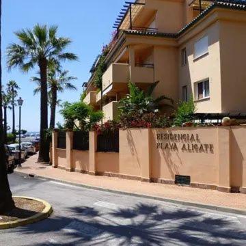 Charming Apartment In Alicate Playa 马尔韦利亚 外观 照片